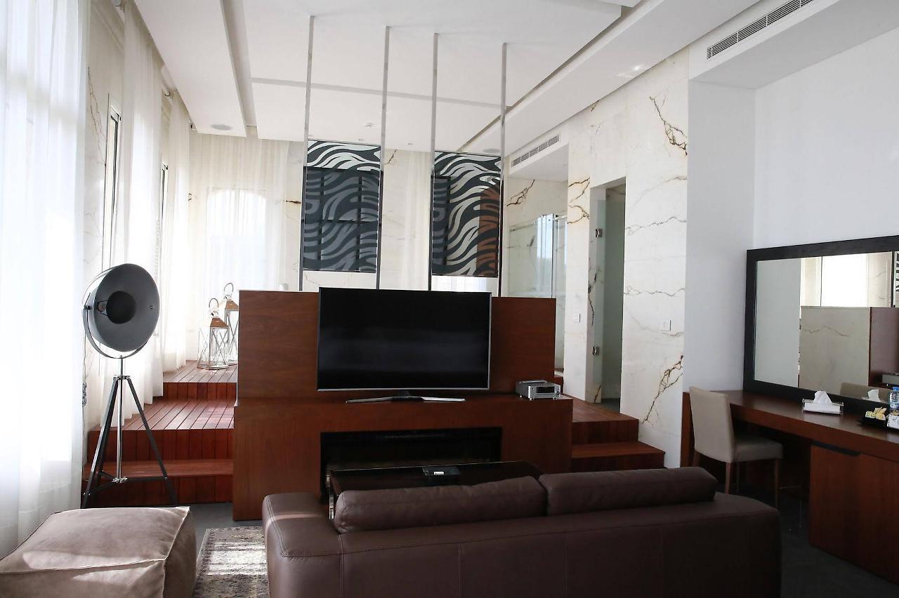 Luxor Hotel Jounieh Extérieur photo