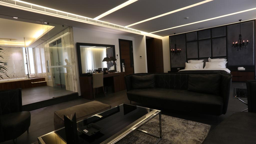 Luxor Hotel Jounieh Extérieur photo