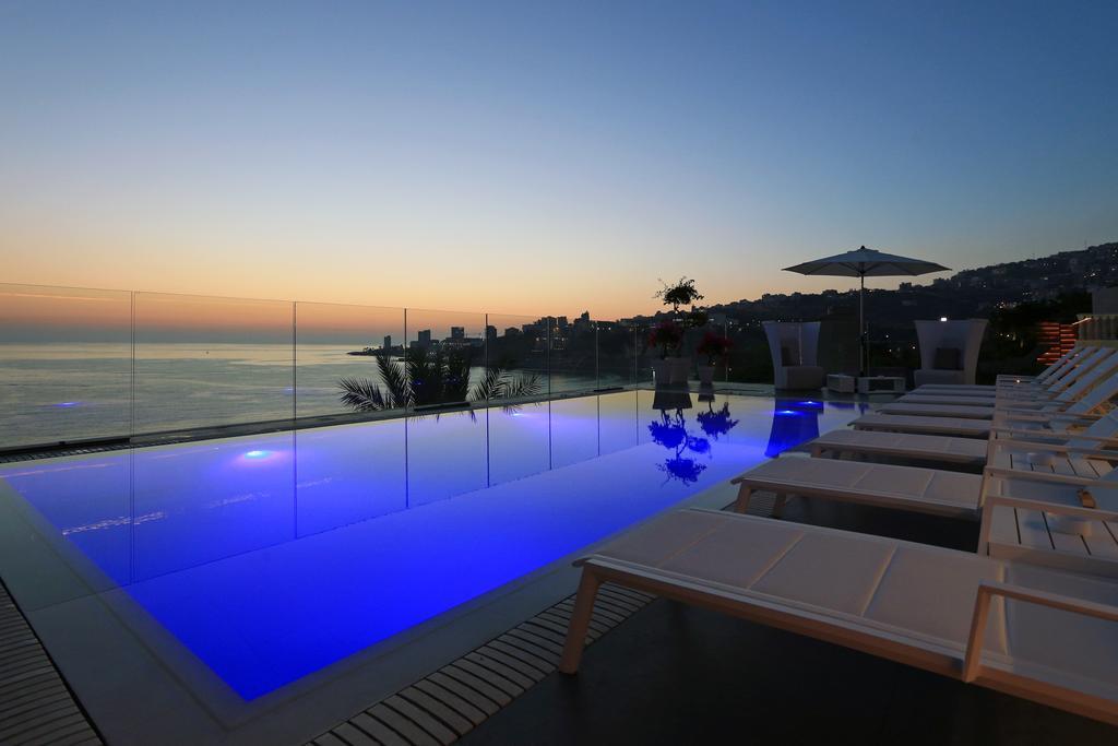 Luxor Hotel Jounieh Extérieur photo
