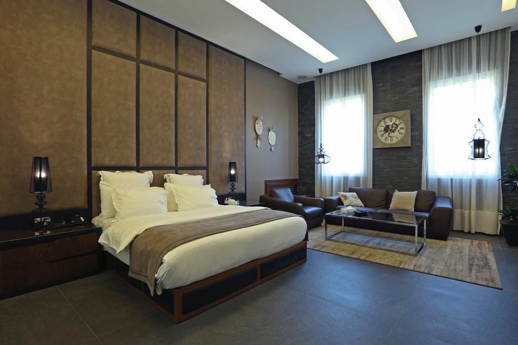 Luxor Hotel Jounieh Extérieur photo