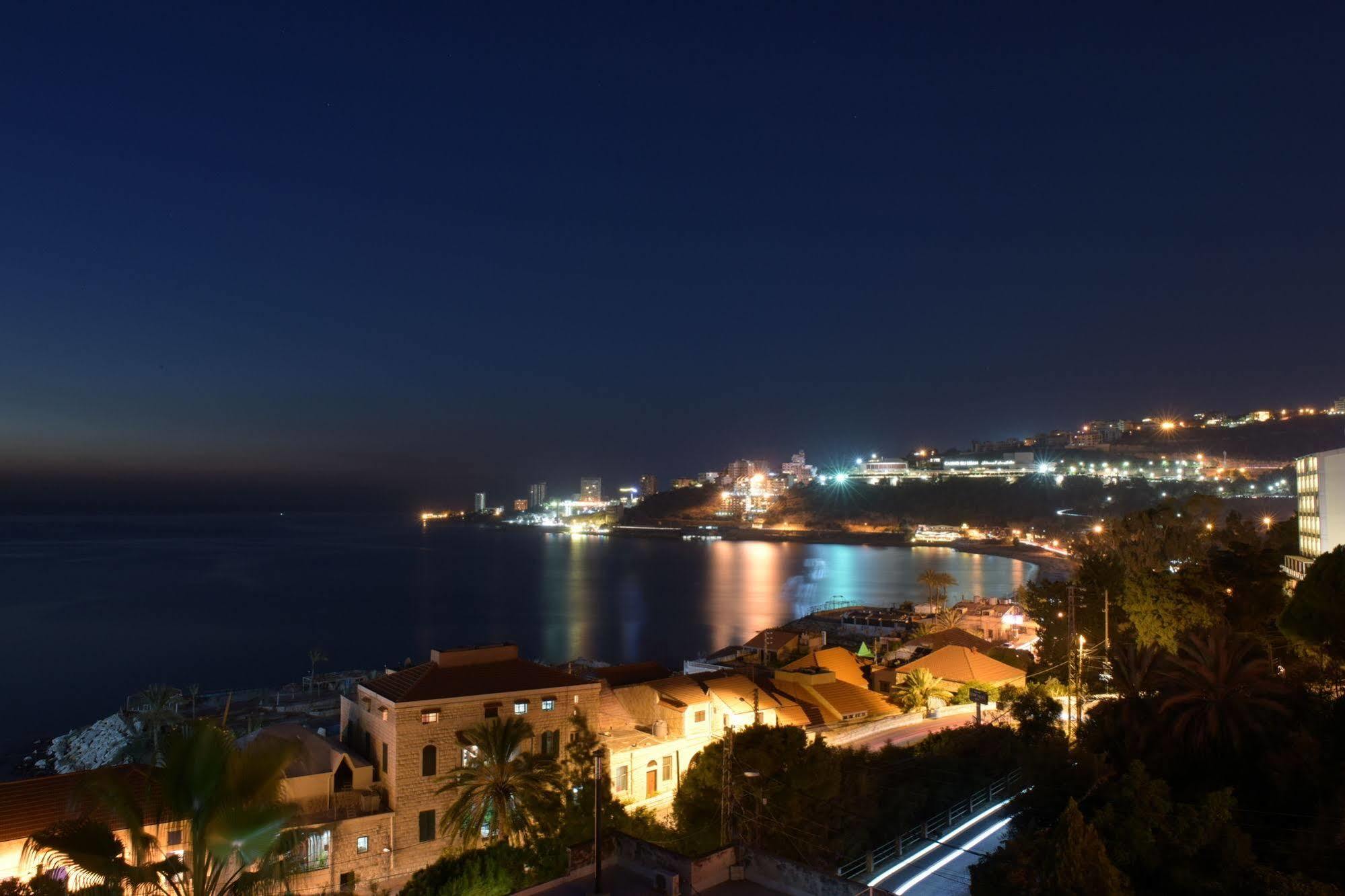 Luxor Hotel Jounieh Extérieur photo