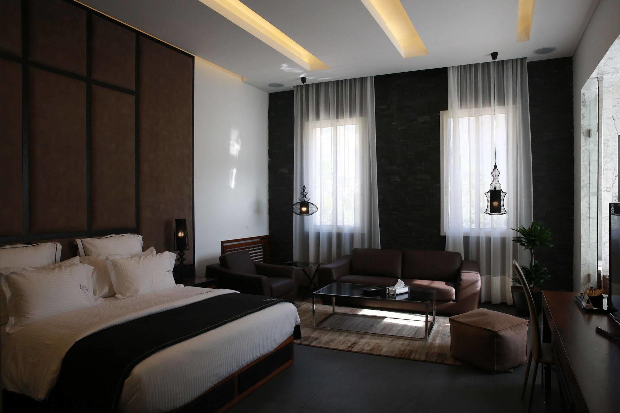 Luxor Hotel Jounieh Extérieur photo