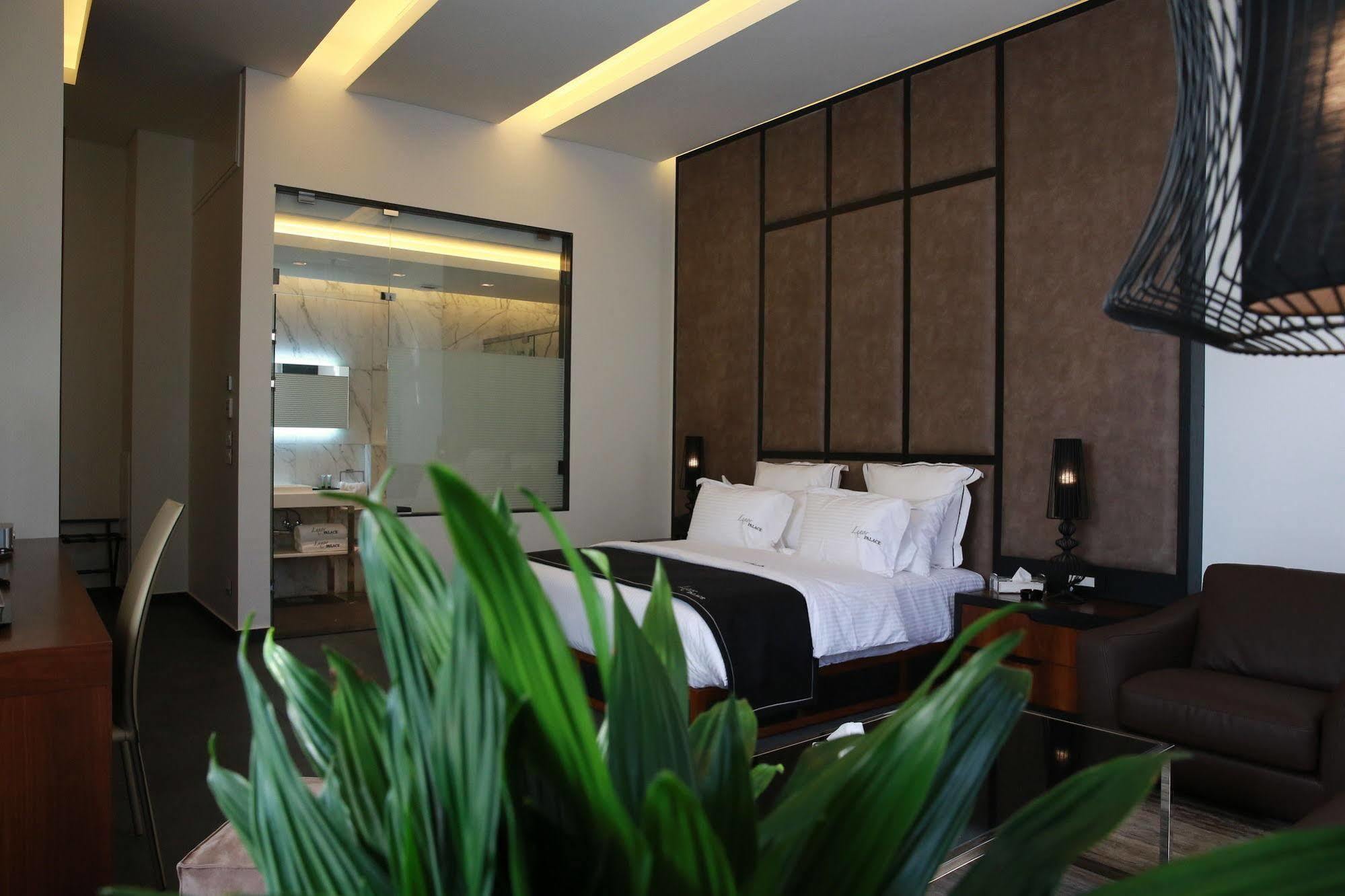 Luxor Hotel Jounieh Extérieur photo