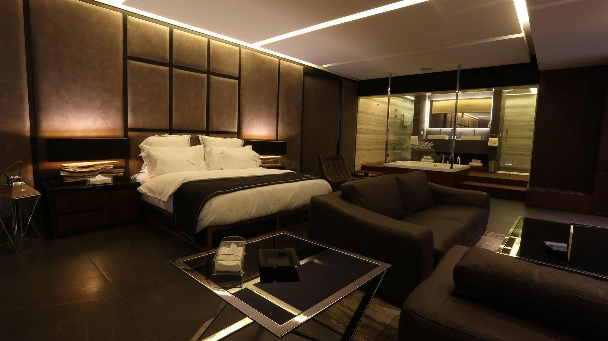 Luxor Hotel Jounieh Extérieur photo